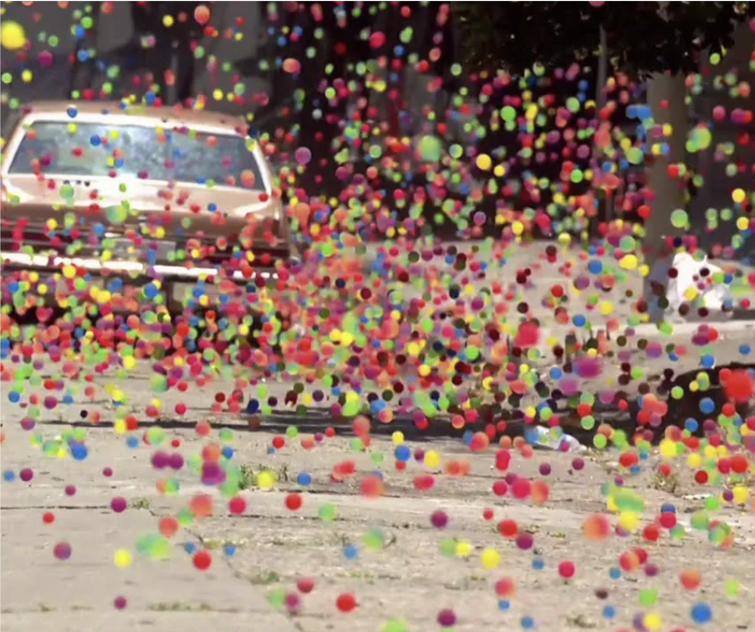 BALLS — Sony (BRAVIA televisions)